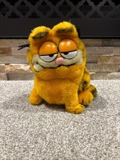 Garfield Plush 1981 R.Dakin 5  Sitting Vintage United Features Collectible