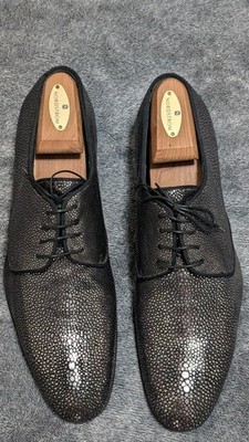Authentic Louis Vuitton Stingray dress shoes ( L.V. 9 ; U.S. 10