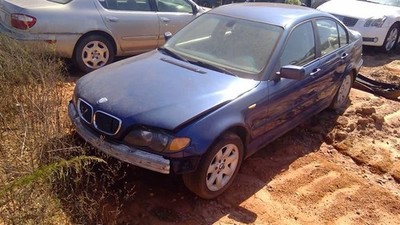 Radiator Fan Motor Fan Puller Design Behind Radiator Fits 01-05 BMW 325i 215623