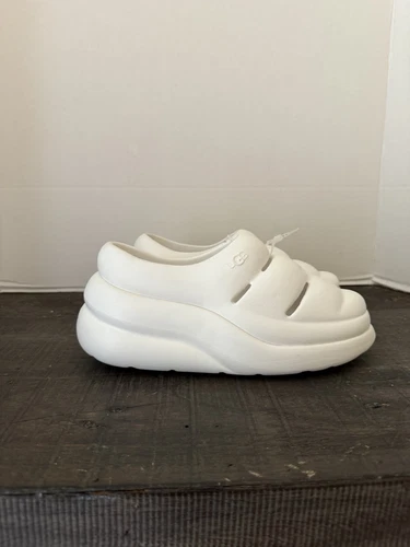 Zoccoli UGG Sport Yeah scarpe da casa comode in bianco brillante donna taglia 8