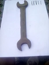  VINTAGE SPANNER 366-67 K.II 9/16 1/2 W + DIAMOND EMBLEM   Q1