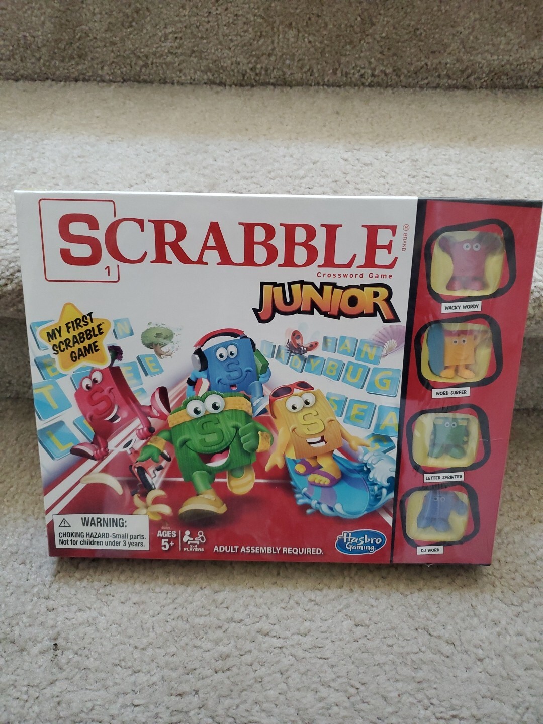 Hasbro Gaming Scrabble Junior Table Top Crossword Game . New & Sealed