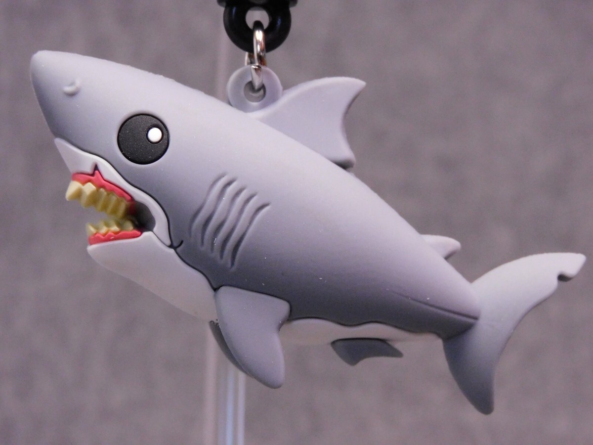 JAWS NEW * Bruce Shark Clip * Blind Bag Key Chain 50th Anniversary