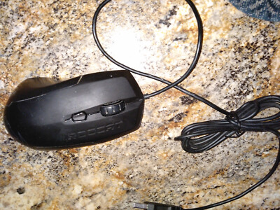 ROCCAT ROC-11-310-AM LUA Tri-Button Gaming Mouse Black