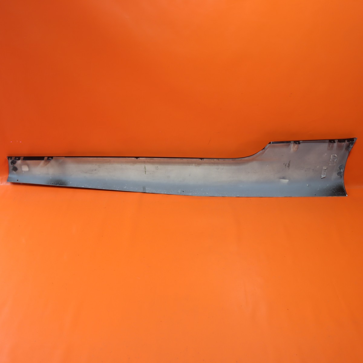 ASTON MARTIN DB9 ROCKER MOLDING RIGHT 2005 2006 2007 2008 2009 2010 2011 2012