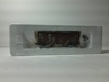 Atlas 1813-1 HO Scale Covered Hopper Santa Fe 82290