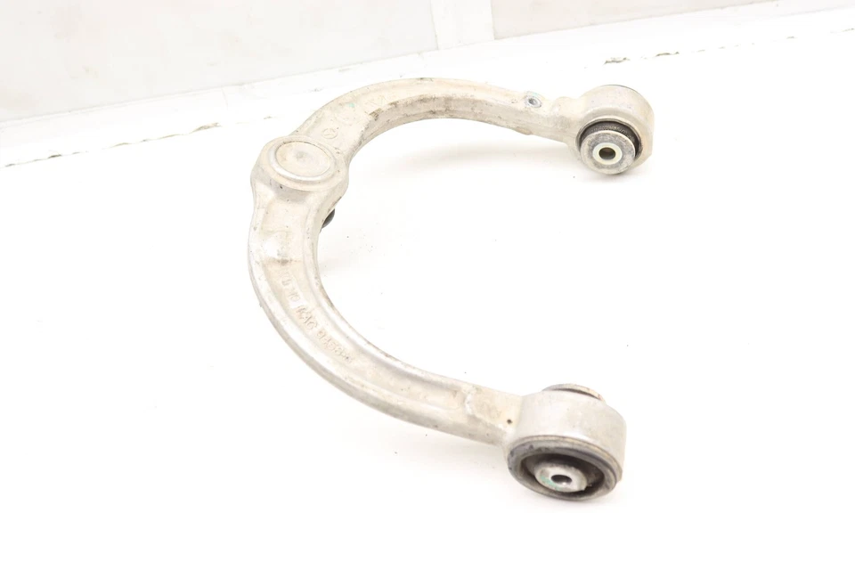 Mercedes-Benz ML63 AMG 2007-2011 - Brazo de control superior delantero izquierdo 2513300707 Foto 2 de 4