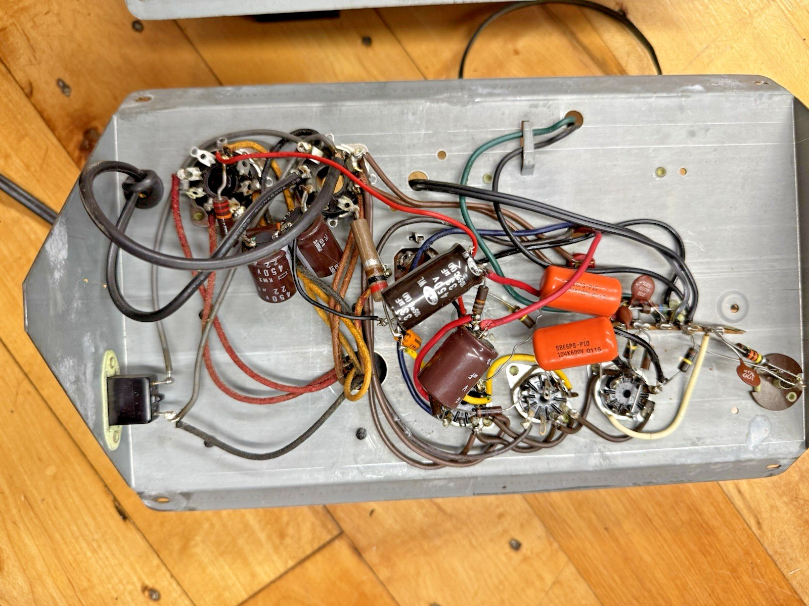 Voice of Music Mono Block Tube Amplifiers Pair PP EL84 6BQ5