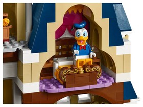 LEGO Disney: The Disney Castle (71040)