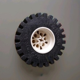 Lego Technic Black Tire Wheel 20x30 ref 4266c02 (4266 4267) set 8868 8850