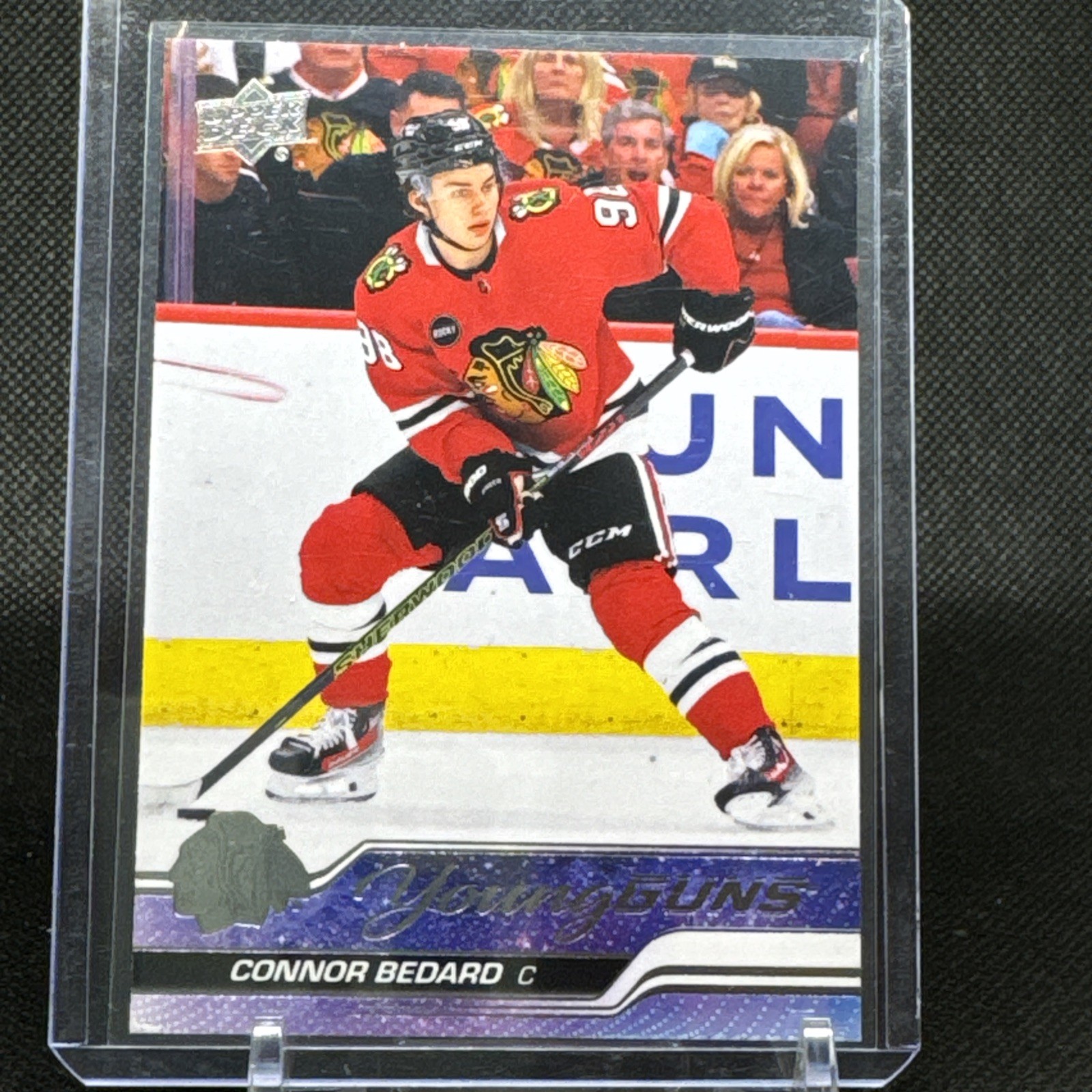 2023-24 Upper Deck Series 2 Young Guns Connor Bedard #451 Blackhawks