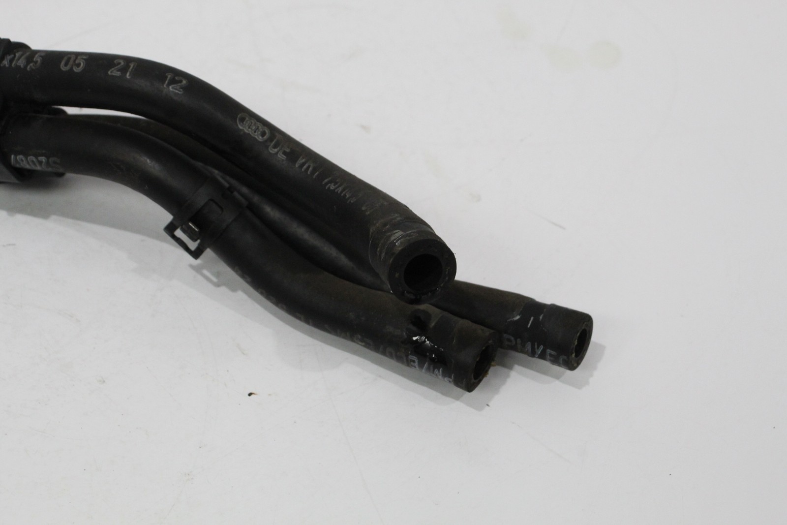 Seat Exeo 2.0TDi Diesel Fuel Pipe Hoses 3R0201214 thumbnail 5