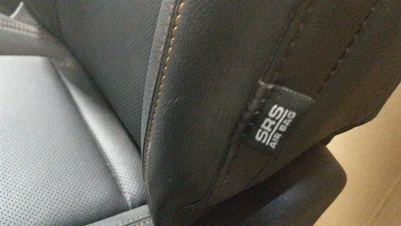 2017-21 Jeep Compass Front Driver Passenger Leather Bucket Seat Pair 2196905 - Image 4 of 4