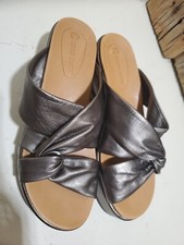 Corso Cosmo Wynnter Sandal Metallic Silver Women?s Size 8. 8.5Medium Box5
