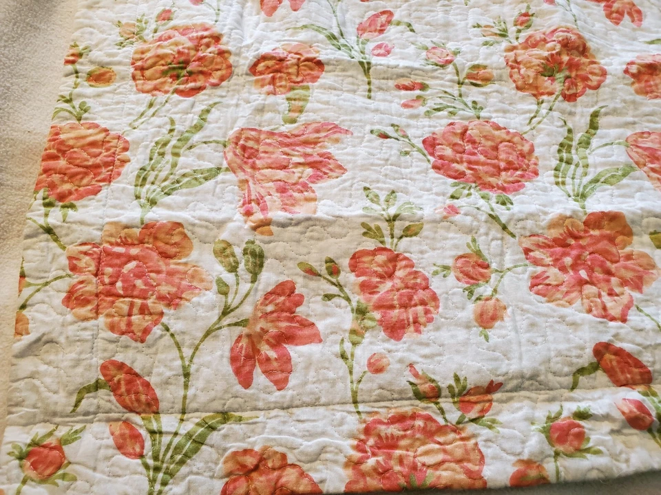 Travesseiro padrão Laura Ashley farsa coral/rosa/verde floral gasto núcleo de casa de campo - Imagem 2 de 4