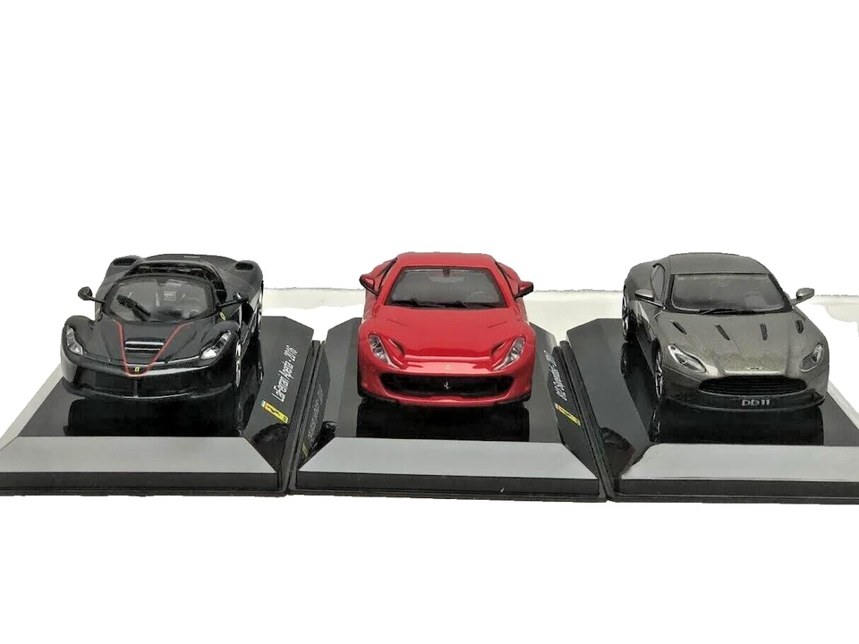 3x Aston Martin DB11 Ferrari 812 LaFerrari Aperta 1/43 Diecast Car IXO Altaya - Image 4 of 4