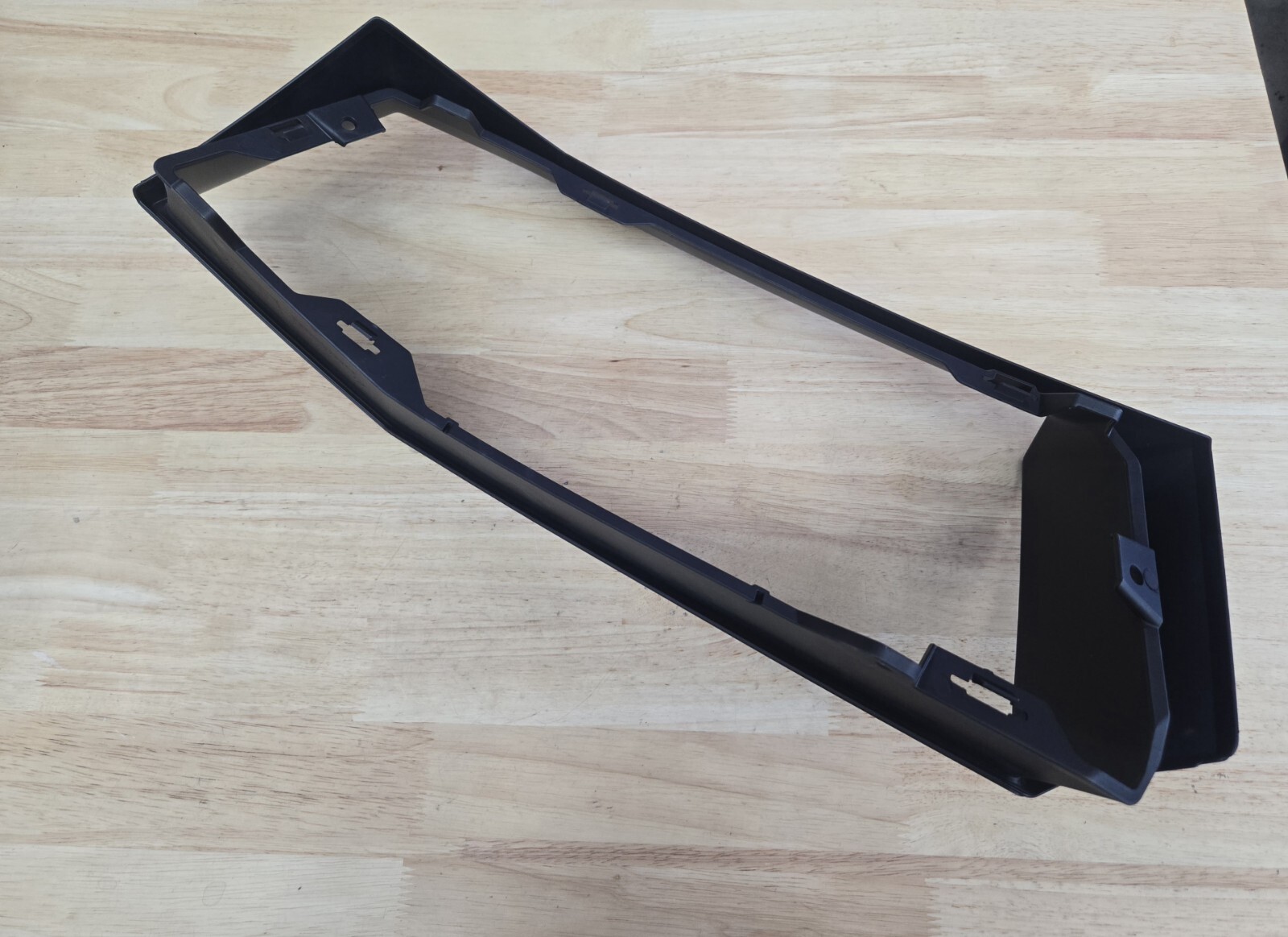  470807833 Brand New LAMBORGHINI AVENTADOR LP700-4 TRIM FOR BUMER REAR LH, STD
