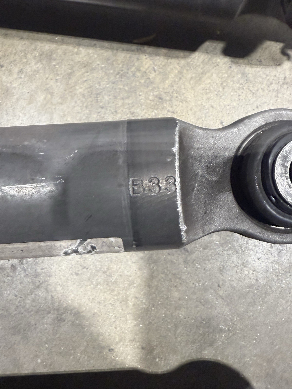 Aston Martin V8 Vantage 2009 Shock absorber