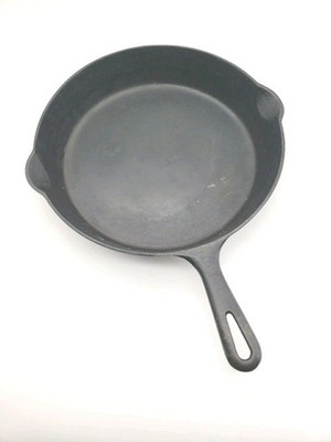 Griswold cast iron #9 ~ 11 1/4  Skillet