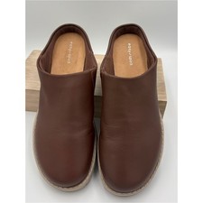 Easy Spirit Women s Brown Slip-On Mule
