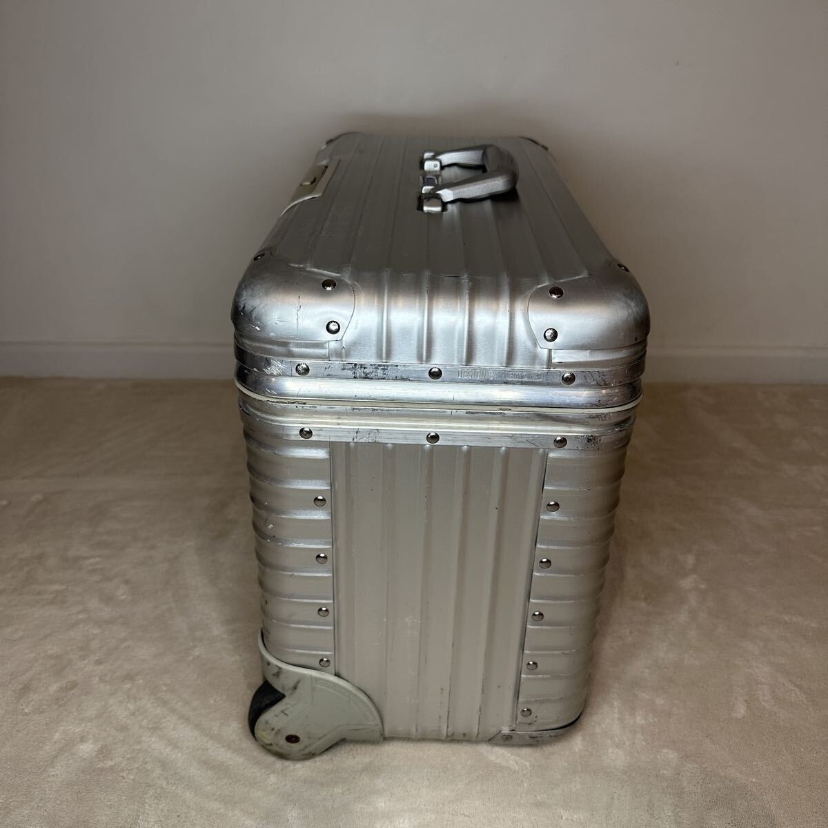 Rimowa Topas Pilot Case 46L Silver 2 wheels Carry Case Suitcase