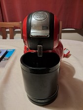 Nescafé Dolce Gusto  coffee machine  in good condition  come with water tank