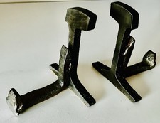 Bücherstützen, kreativ- individuelle Unikate. Thema Eisenbahnpassion.