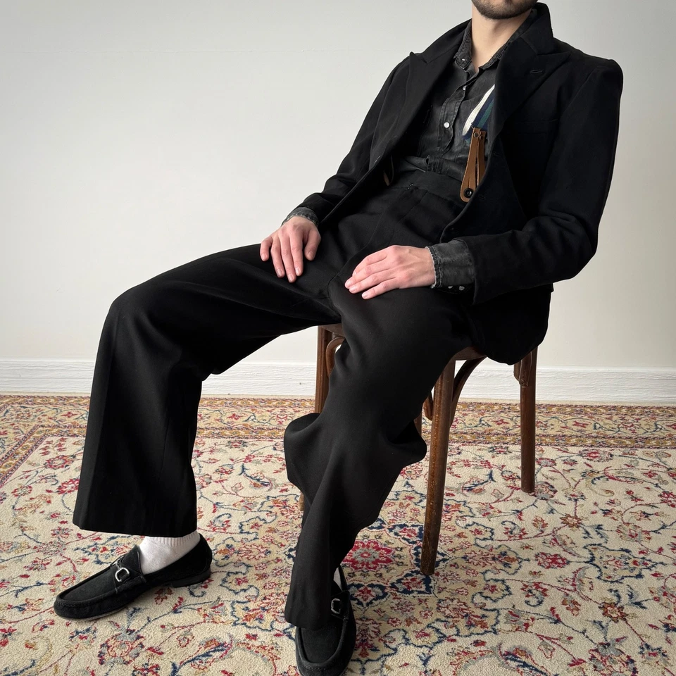 1940s Vintage Swiss Two Piece Black Wool Suit Size S/M - Image 2 of 4