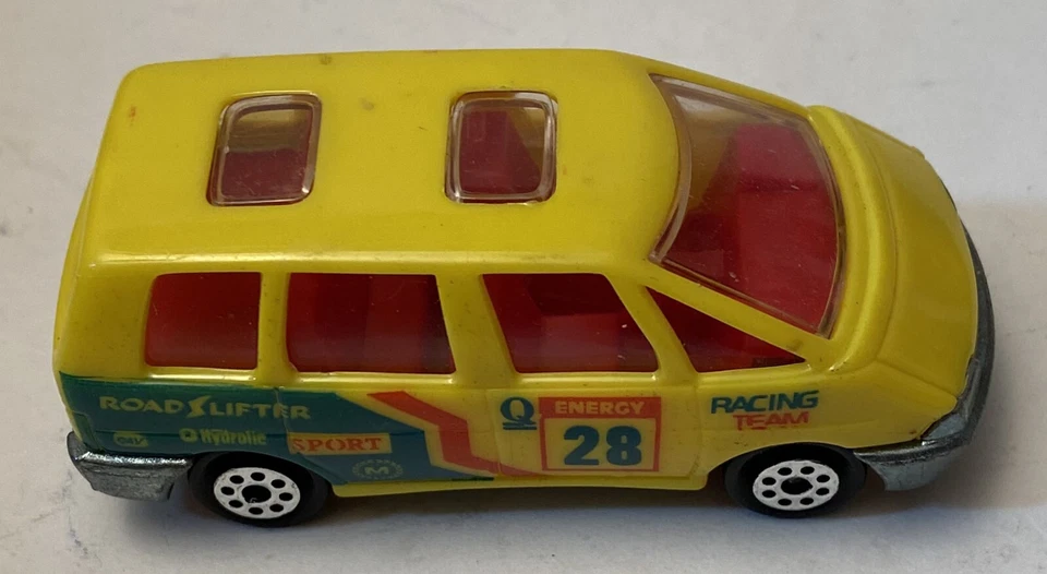 Vintage Majorette Series 200 Renault Espace Racing Team Van No. 110 - Image 3 of 4