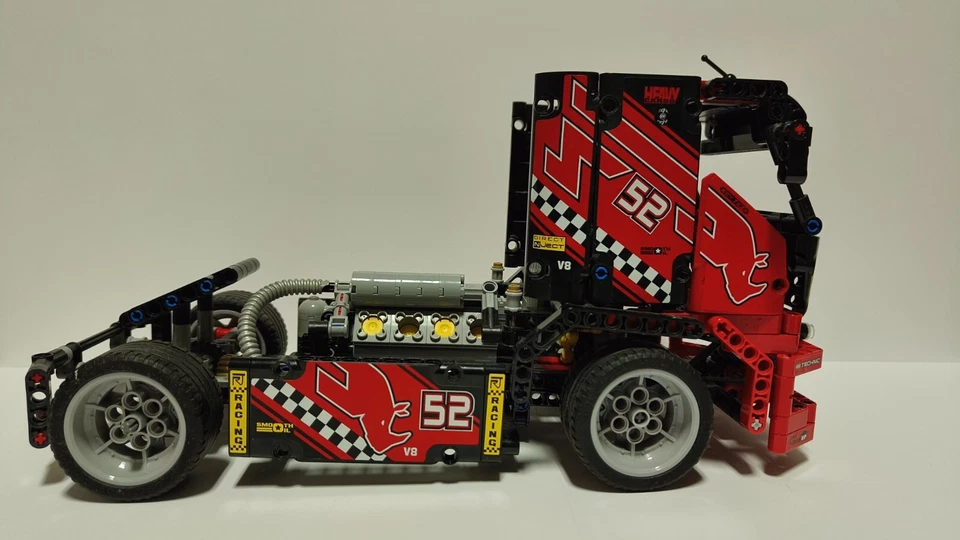 LEGO Technic 8041 Race Truck, foto 4 di 5