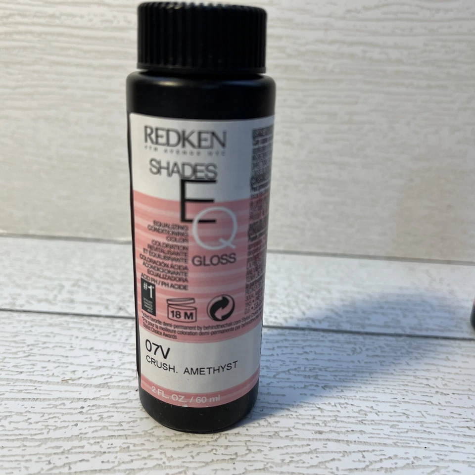 2 Redken Shades EQ -Equalizing Conditioning Color Gloss 07V CRUSH AMETHYST 2 OZ - Image 2 of 3