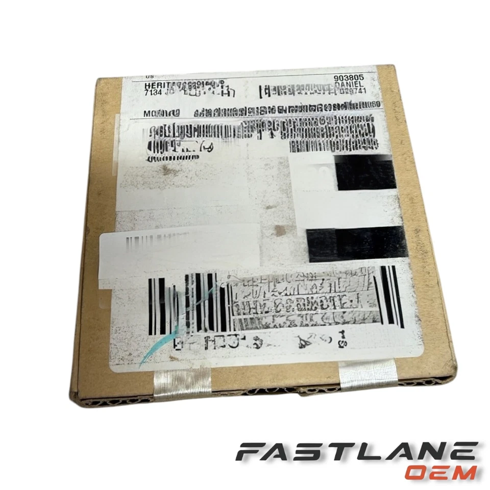 2003-2005 CHEVROLET CAVALIER LIMPADOR DE PARA-BRISA TAMPA DO MOTOR NOVO FABRICANTE DE EQUIPAMENTO ORIGINAL 22711472 - Imagem 2 de 4