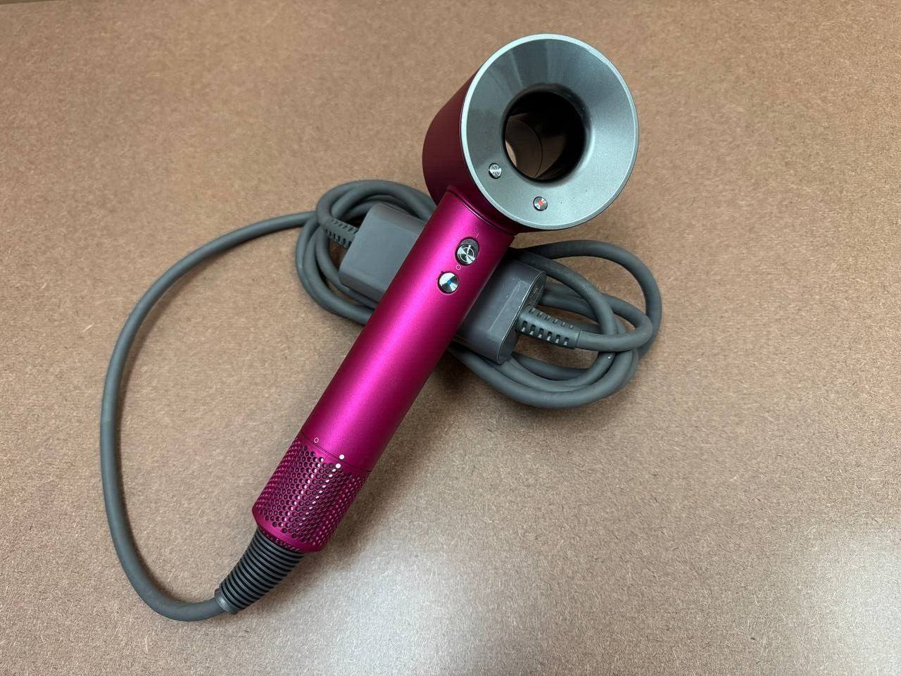 Dyson Supersonic HD07 Hair Dryer in Silver Fuchsia – Fast Styling & Smoothing