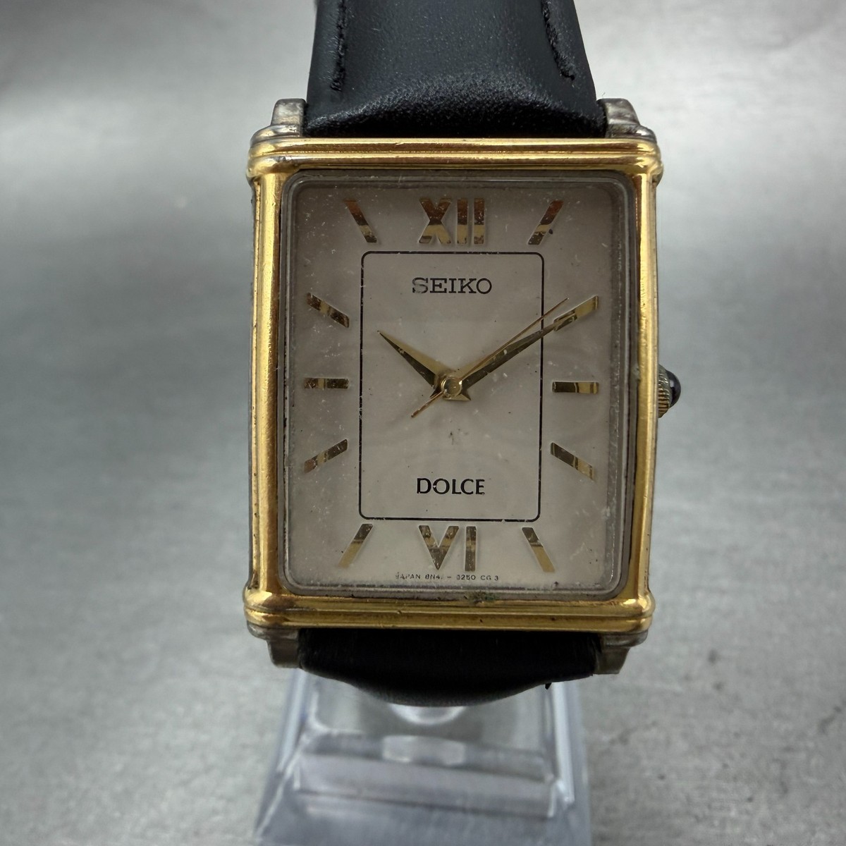 Vintage seiko dolce tank セイコー　ドルチェ　タンク Seiko Dolce Tank Watch Men 25mm White Dial Gold Tone 8N41-5190 New