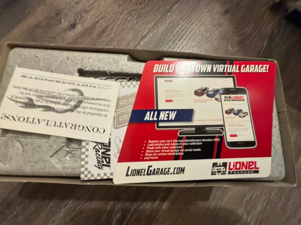 Dale Earnhardt #88 Axalta Last Ride Elite autografiado 1/24 Foto 2 de 4