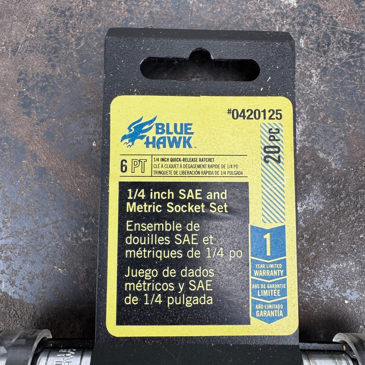 BLUE HAWK - 6 Pt Metric Socket Set w/ Ratchet - 1/4