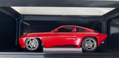 Alfa Romeo Disco Volante 8C Maßstab 1:18 Cult Scale Models OVP