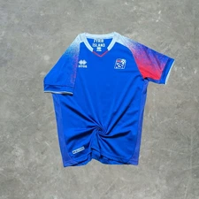 Errea Iceland 2018 World Cup Soccer Jersey Mens Size Medium Football Shirt Blue