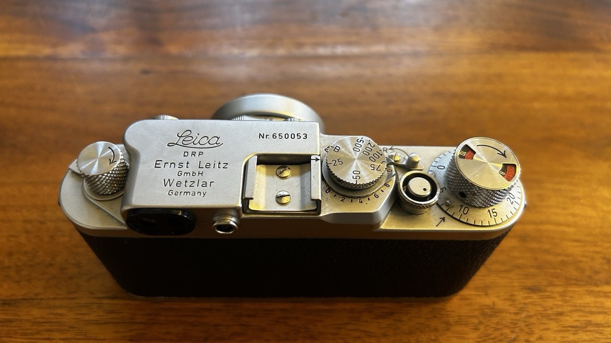 Vintage Leica DRP Ernst Leitz GmbH Wetzlar Camera w 2 Lens Case