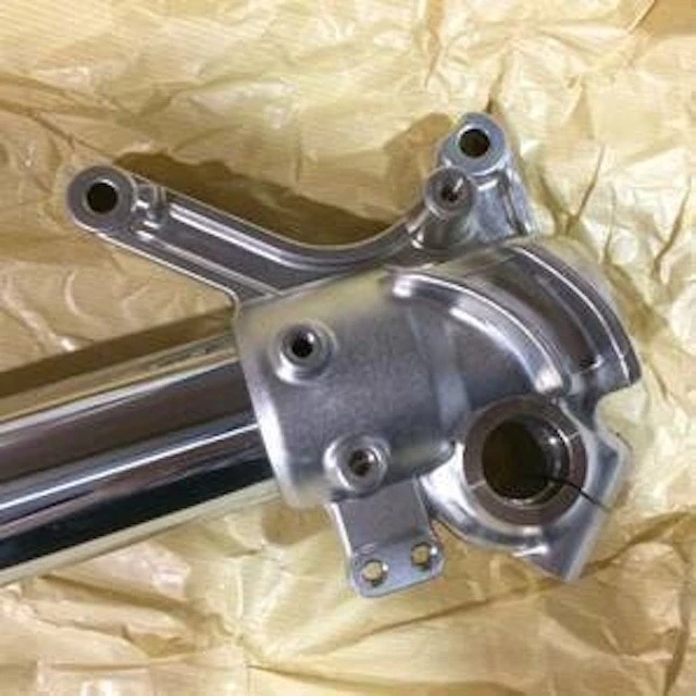 Horquilla delantera izquierda original Yamaha YZ250 2003 5UP-23102-20 NOS Foto 2 de 4