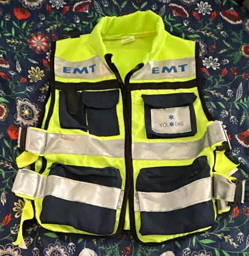 Halloween Costume kid EMT/EMS Hi-Vis Rescue Vest Yellow/Navy Reflective, S (4-6) - product listing photo
