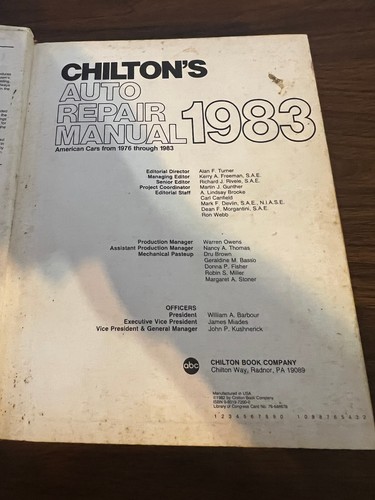 Chilton's 1976-1983 Auto Repair Manual Hard Cover 1000's Illustrations - Picture 2 of 5
