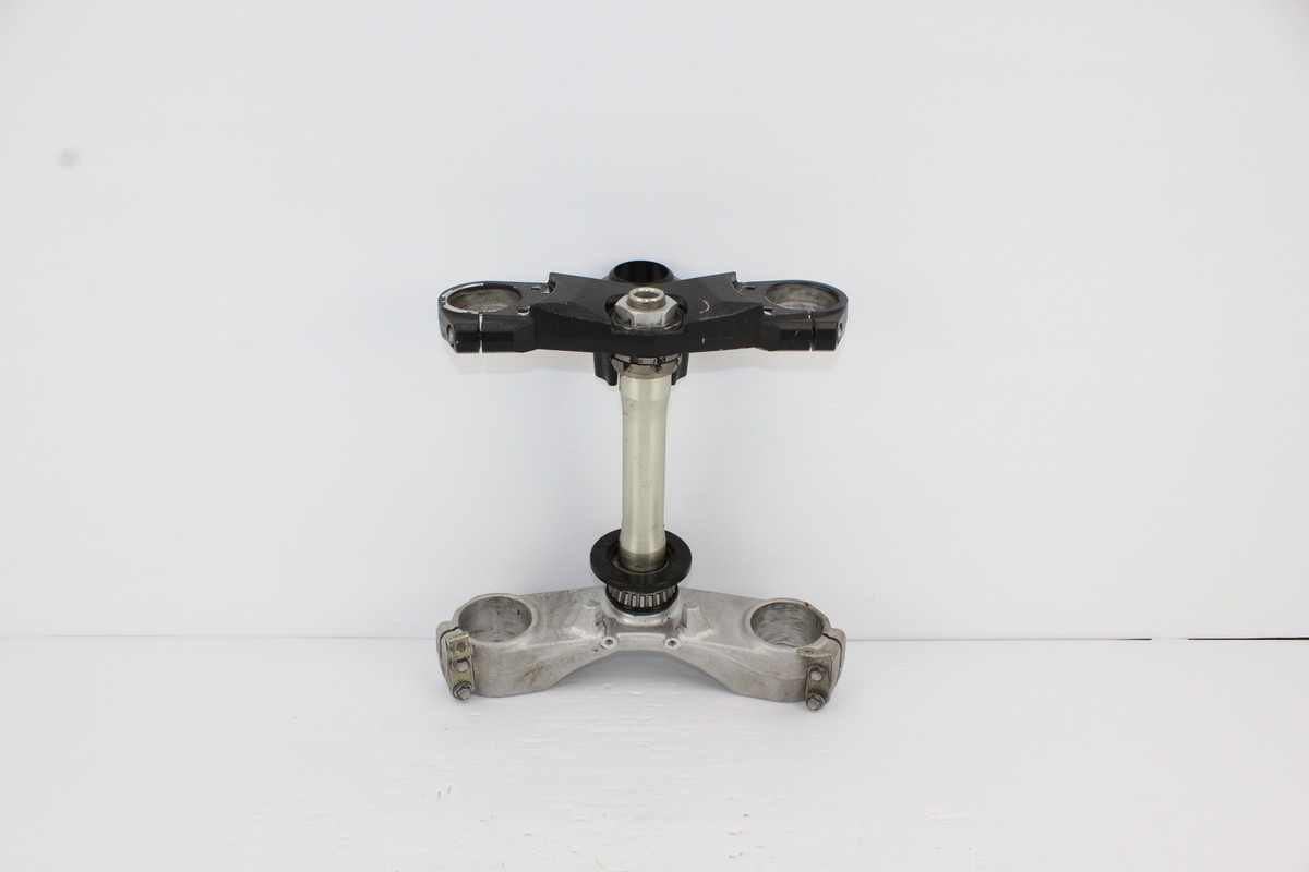 2006 KAWASAKI NINJA ZX14 UPPER LOWER TRIPLE TREE CLAMP 44039-0060