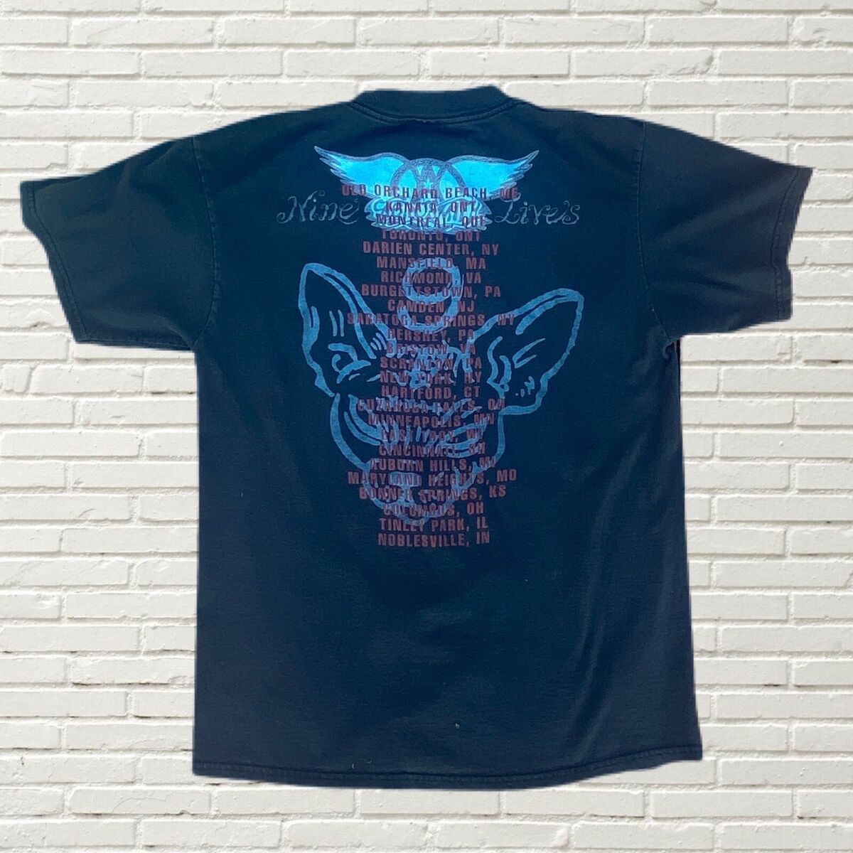 vintage 90's Aerosmith Nine Lives Tour t shirt - Vintage vintage 90's Aerosmith Nine Lives Tour t shirt - Vintage