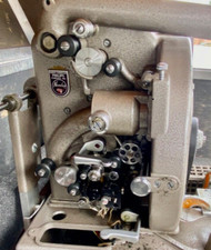 Norelco EL-5000 16mm Intermittent professional Cine Projector in road case L K