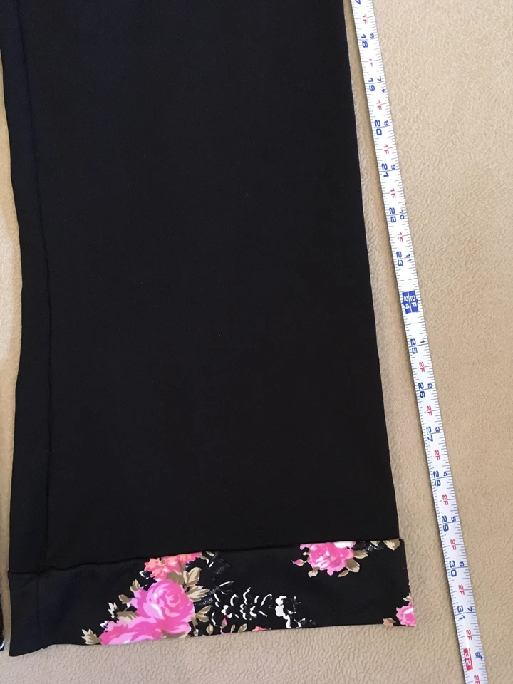 Couture Activewear Pants Black Floral Possibly Petite Small - Image 3 of 4
