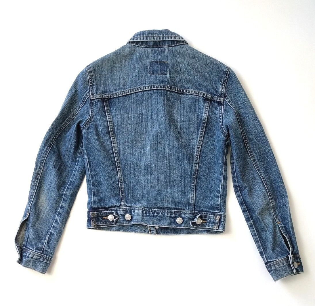 Rocky Blue Denim Jacket Womens Size S 100% Cotton H&M Rocky Rocky Blue Denim Jacket Womens Size S 100% Cotton H&M Rocky