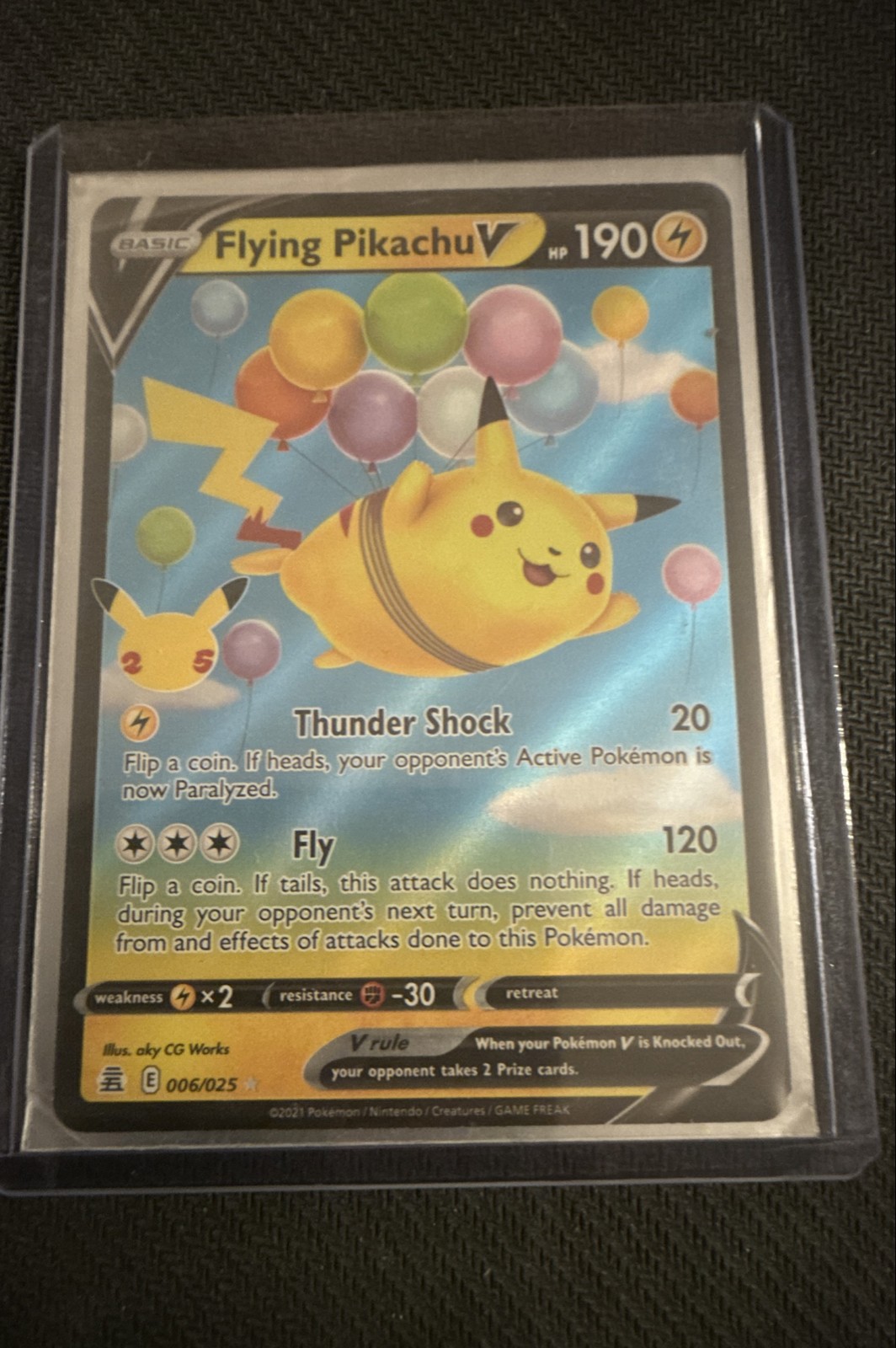 Flying Pikachu V 6/25 Celebrations Pokémon Holo Card NM 
