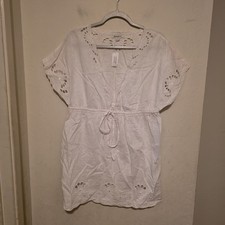 Banana Republic White Floral Eyelet Women's Top Short Sleeve Size Medium