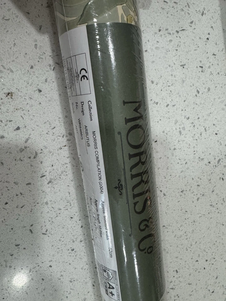 1 Roll of William Morris & Co Arbutus Wallpaper DJA1A7102 Colour Blue/Pink 56 Sq - Image 2 of 4